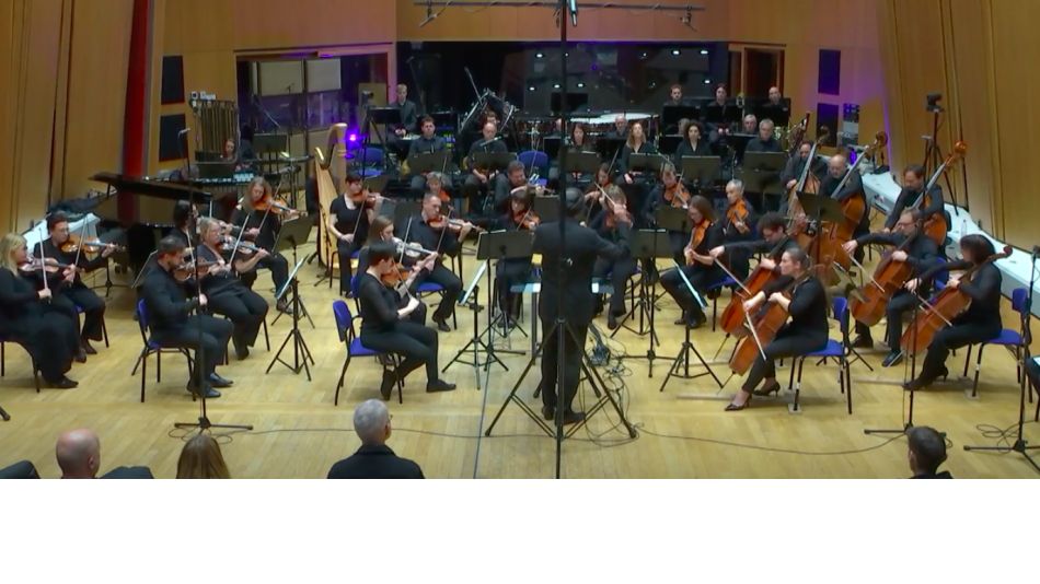 Simfonični orkester RV Slovenija in Seven Loy na Odkritja26.