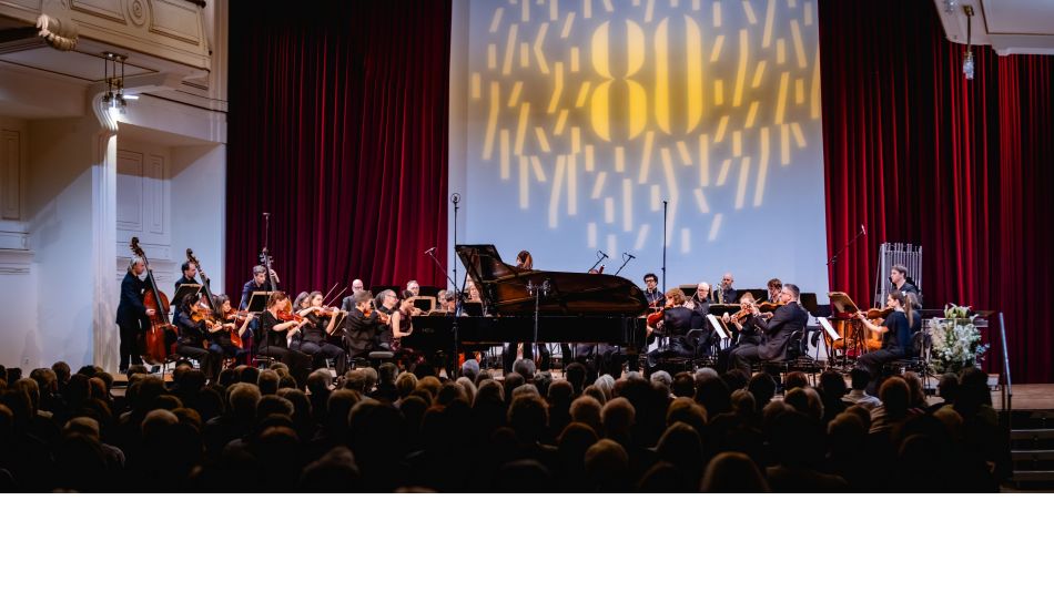 Pianistka Alexandra Dovgan in Komorni orkester iz Basla na 80. obletnici Koncertne poslovalnice Maibor.