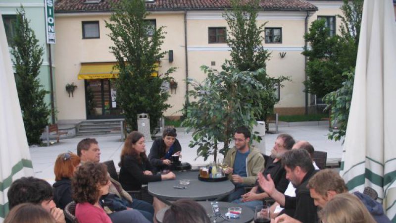 Med debato na okrogli mizi (foto: Dušan Mijanović)