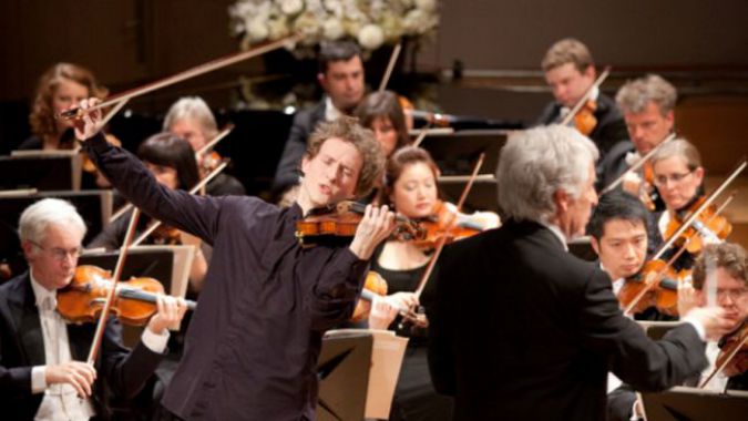 Utrinek s finalnega koncerta tekmovanja, ko je mdr. nastopil violinist Josef Spacek. (foto: © Bruno Vessié)