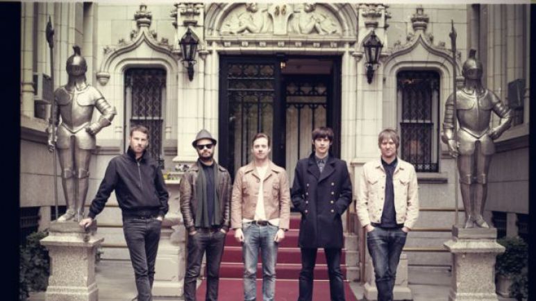 Priljubljeni Kaiser Chiefs bodo prii nas nastopili prvič. (foto: arhiv Schengenfest)