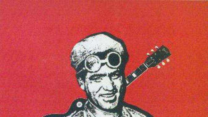 Za domiselen ovitek je poskrbel Filip Ćetković iz skupine Rough Blue (gre za parafrazo fotografije rudarja Alija Sirotanovića, ki je v nekdanji Jugoslaviji krasila bankovec za 10 dinarjev).