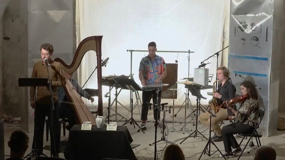 Opereta Tilna Lebarja na festivalu IZIS v Kopru.