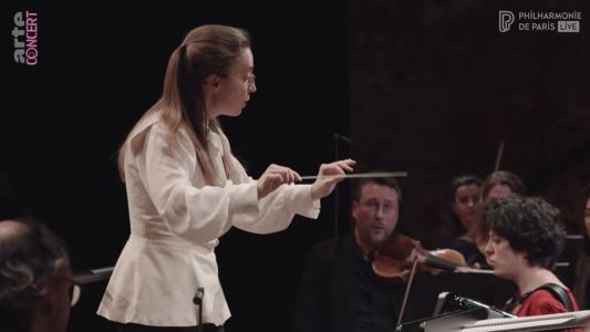 La Maestra Paris 2026: zaključilo se je 4. mednarodno dirigentsko tekmovanje za ženske