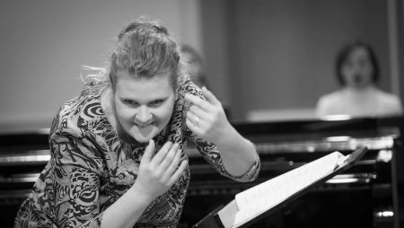 Portret nove glasbene generacije: Petra Grassi
