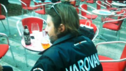 Matjaž Manček v prvi bojni liniji popularne glasbe proti zadnjemu osnutku NPK. (Foto: Mitja Bravhar)