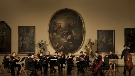 Komorni godalni orkester Slovenske filharmonije v uvodu 13. cikla Sozvočje svetov izvedel dela Arva Pärta, Peterisa Vasksa, Gije Kančelija in noviteto Nane Forte. (Foto: Žiga Koritnik)
