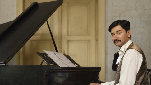 Saša Tabaković v vlogi Josipa Ipavca.