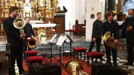 Tuba – evfonij kvartet GŠ Celje  v Kamniku.