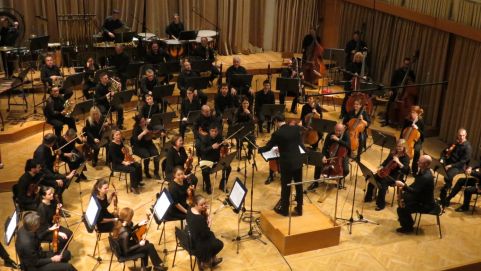 Orkester Slovenske filharmonije na dogodku Slovenski skladatelji mladim.