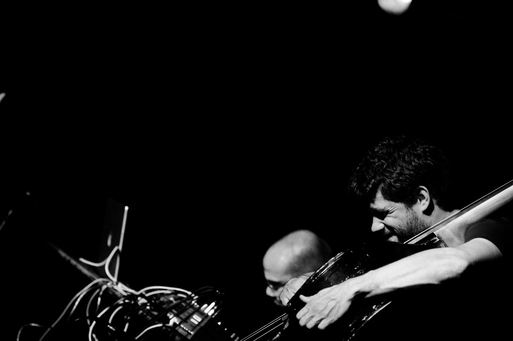 Gregor Tao Vrhovec-Sambolec in Tomaž Grom iz kvarteta Doneda / Kocher / Stambolec / Grom