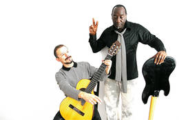 Uwe Kropinski in Jamaaladeen Tacuma (foto: dokumentacija Festivala Lent)