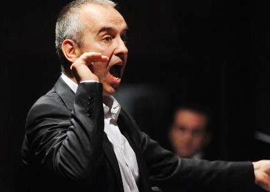 Zborovodja Stojan Kuret (foto:  Vokalna akademija Ljubljana