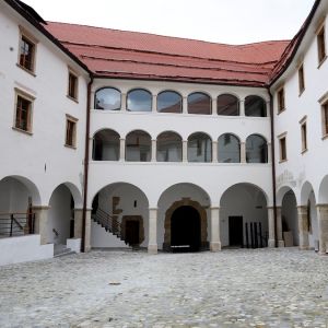 2Duos: Terrafolk Violin Duo in Duo Aritmija 2Duos: Terrafolk Violin Duo in Duo Aritmija